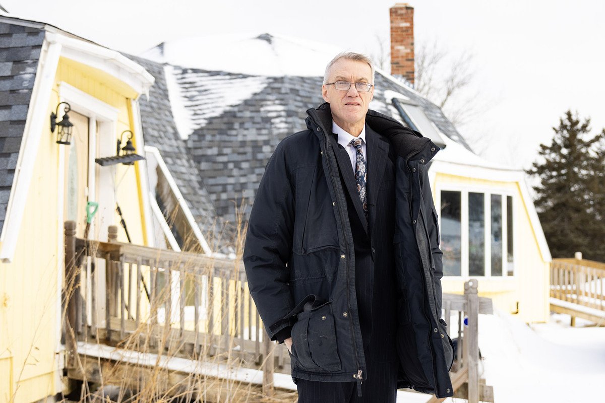 A Maine town doesn’t allow schools, hospitals and libraries. One man wants to change that.