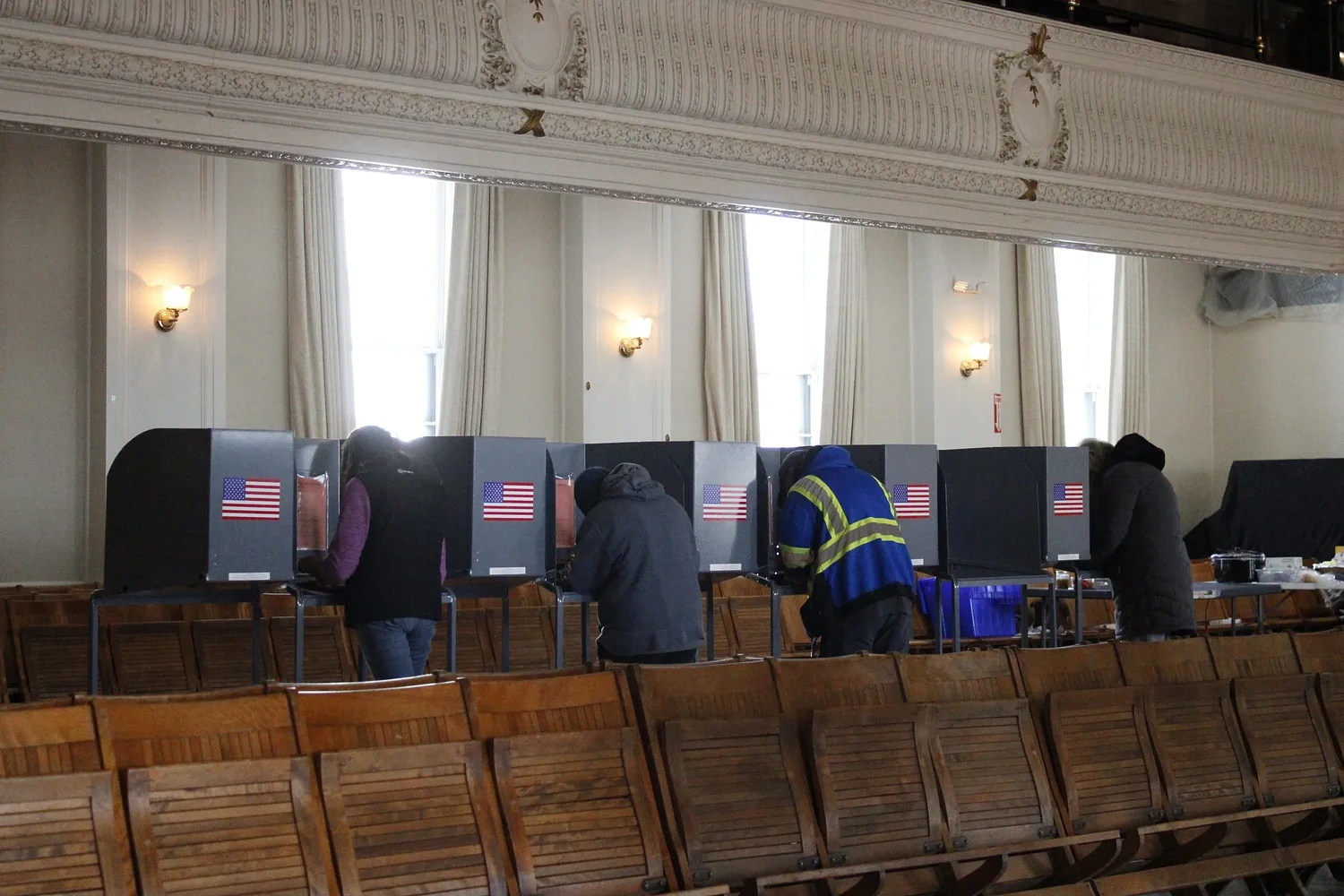 Challengers sweep Orange election