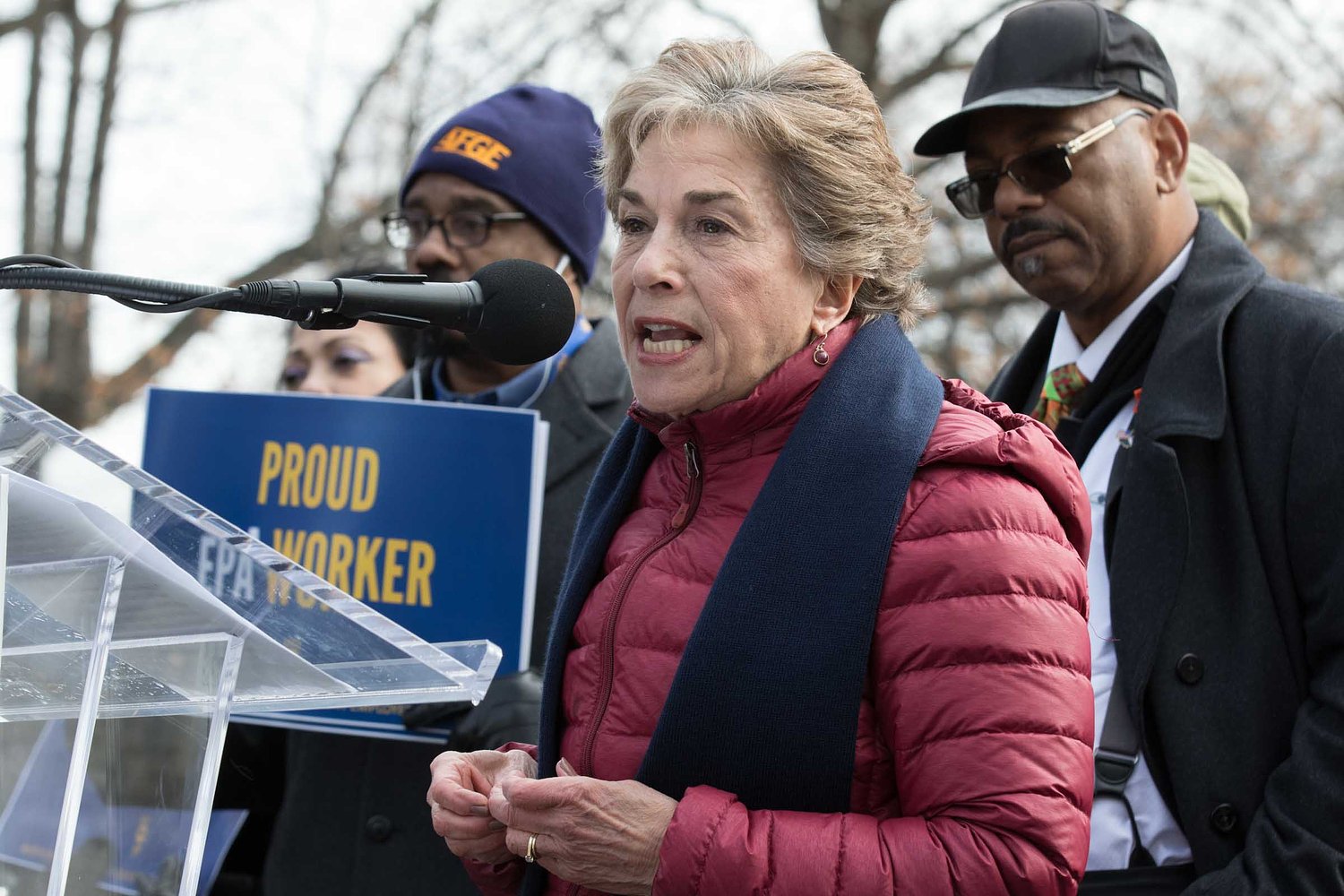 Rep. Jan Schakowsky yanks endorsement of Donna Miller over alleged AIPAC support