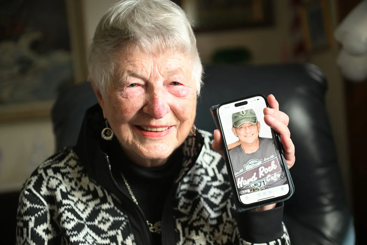 A letter from home: Vietnam War-era nurse, soldier reconnect after 56 years