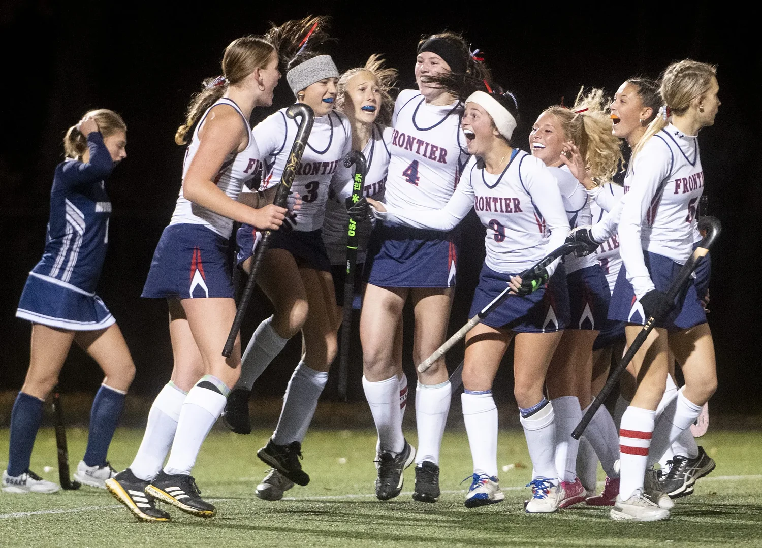 Field hockey: Red Hawks stun top-seeded Monomoy in state semifinals, 3-1