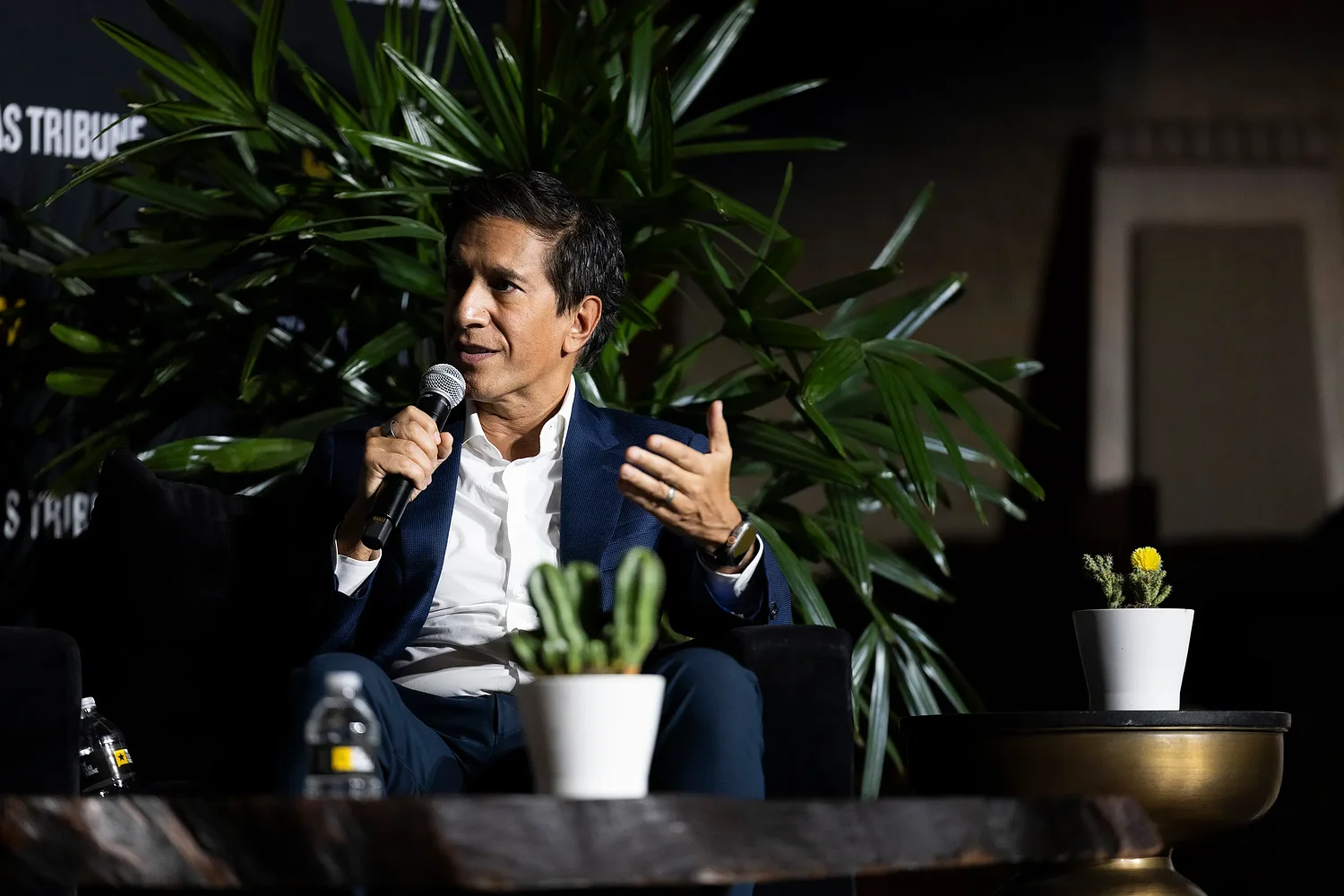Sanjay Gupta says Americans have unique “disdain for pain” and should turn to brain’s natural painkillers for relief