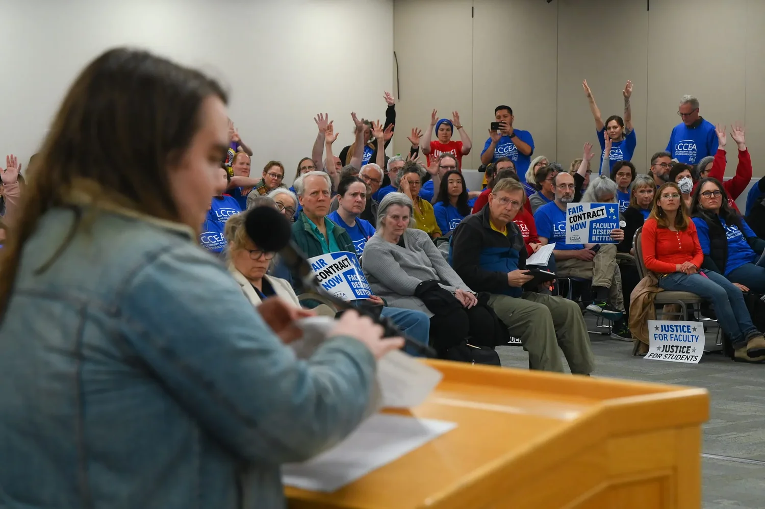Union continues attacks on LCC president at marathon board meeting 