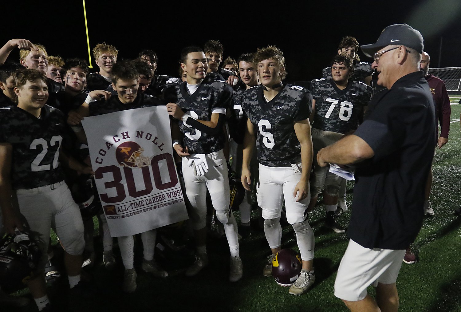 Richmond-Burton clinches KRC title in Mike Noll’s 300th career win with 6-TD performance from Hunter Carley