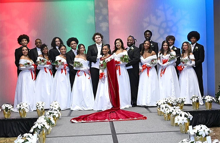 Washington Rhinestone Club Honors Ten Outstanding College Women At Annual Debutante Ball