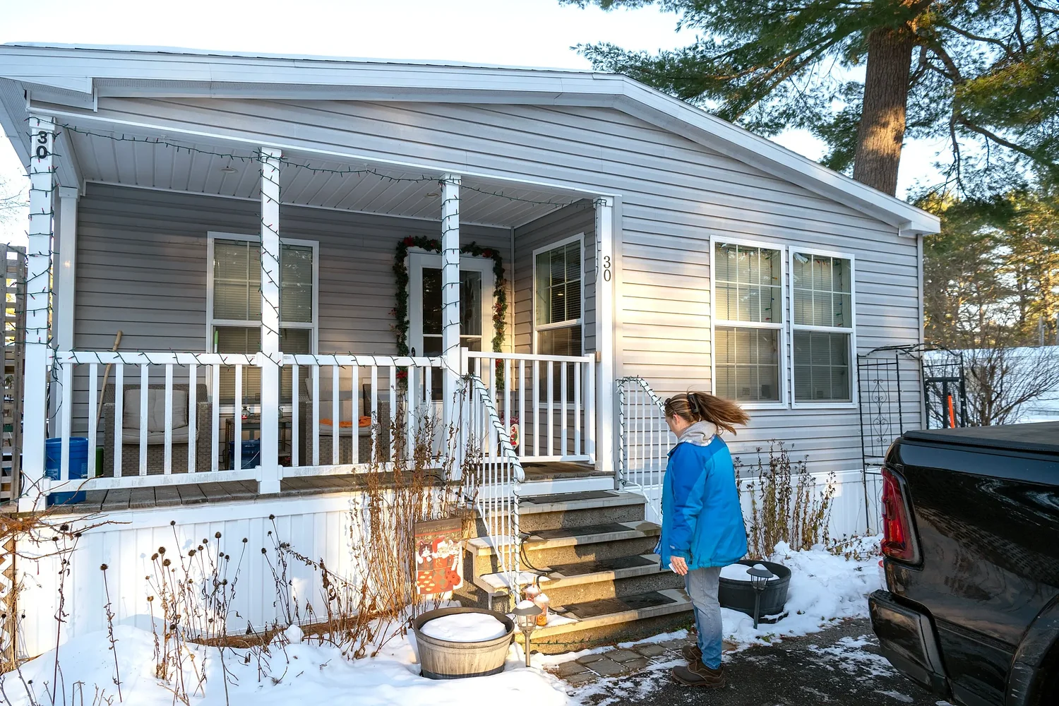 Fire caused by water outage is latest struggle for Brunswick mobile home park residents