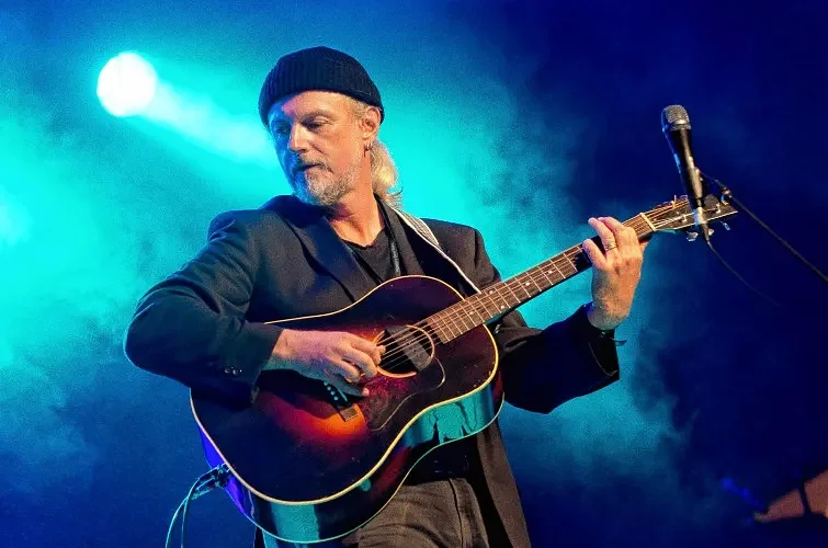 Peterborough Folk Music presents Garnet Rogers Sept. 20-21