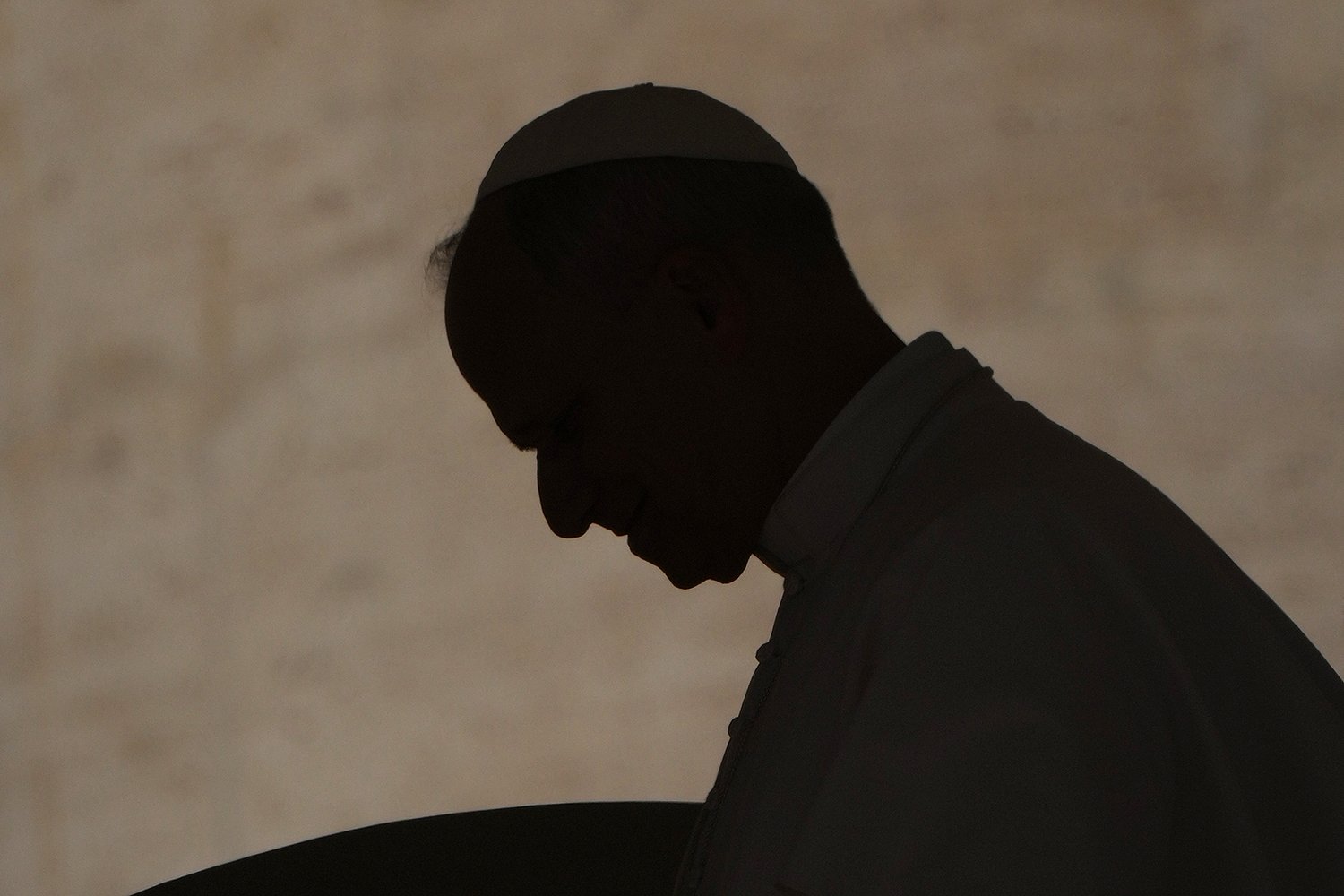 In private audience Pope Leo XIV encourages Latino Catholics serving fearful US immigrants