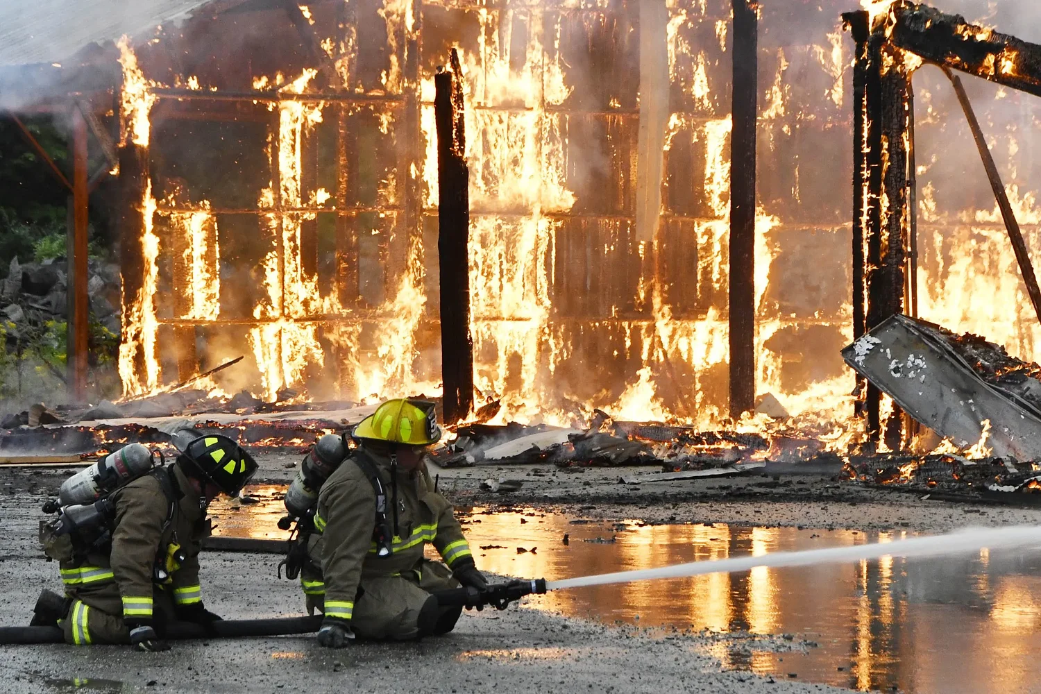 Fire in Henniker engulfs building, leaves no casualties