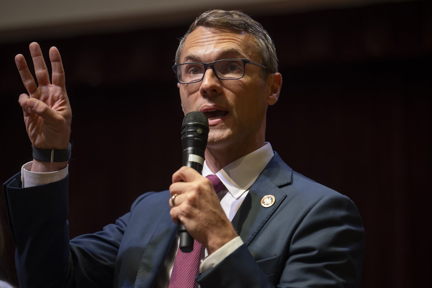 James Walkinshaw sounds more supportive of Israel than his former boss