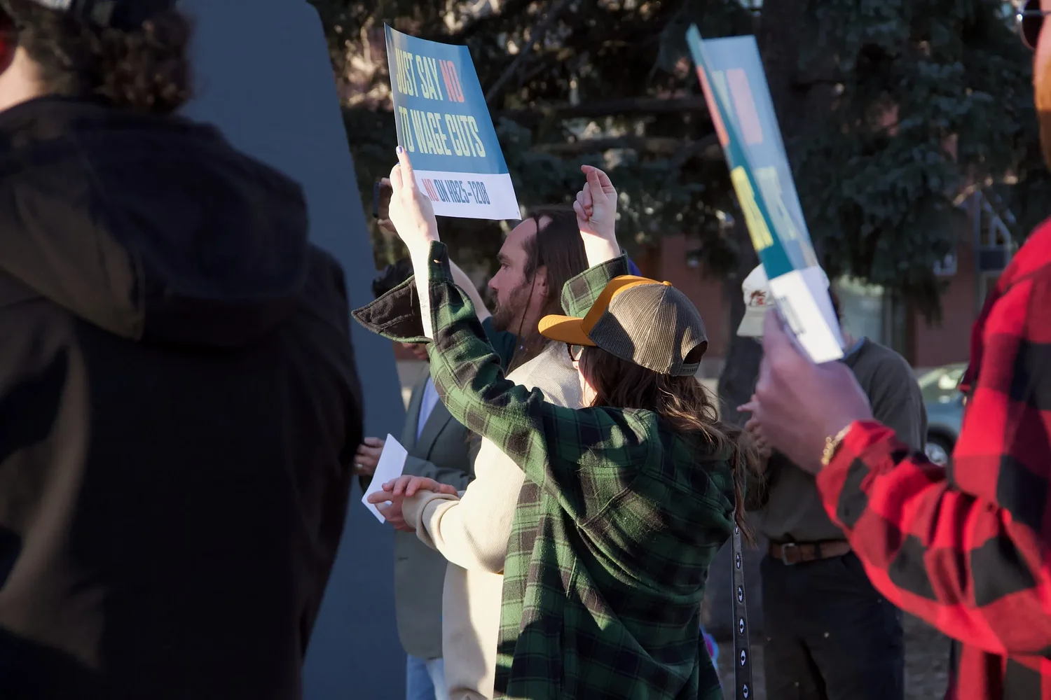 Colorado bill that would cut tipped wages in Boulder sparks fierce debate