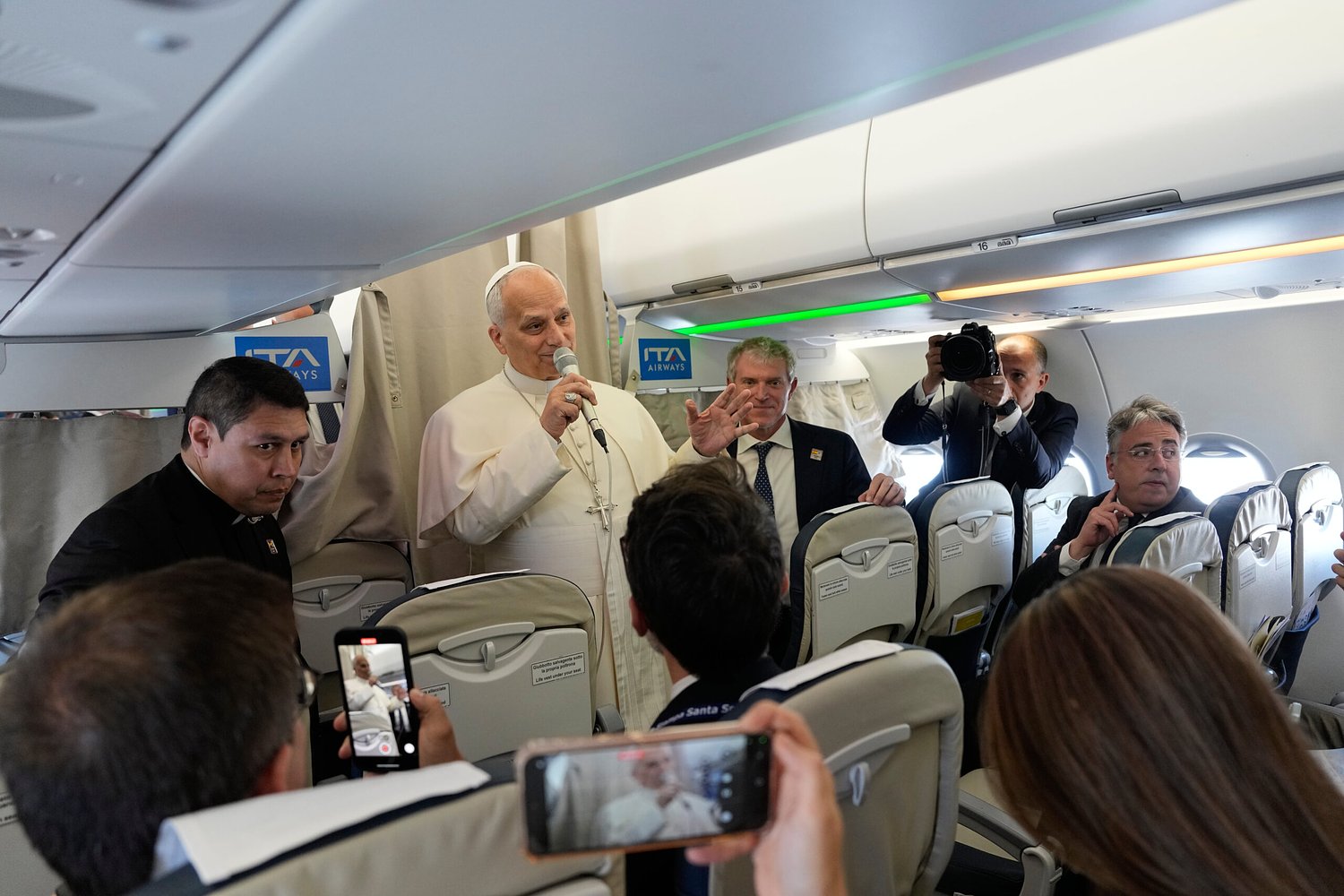 Pope Leo makes clear Iran is not a 'just war,' as he travels to Madrid for week in Spain