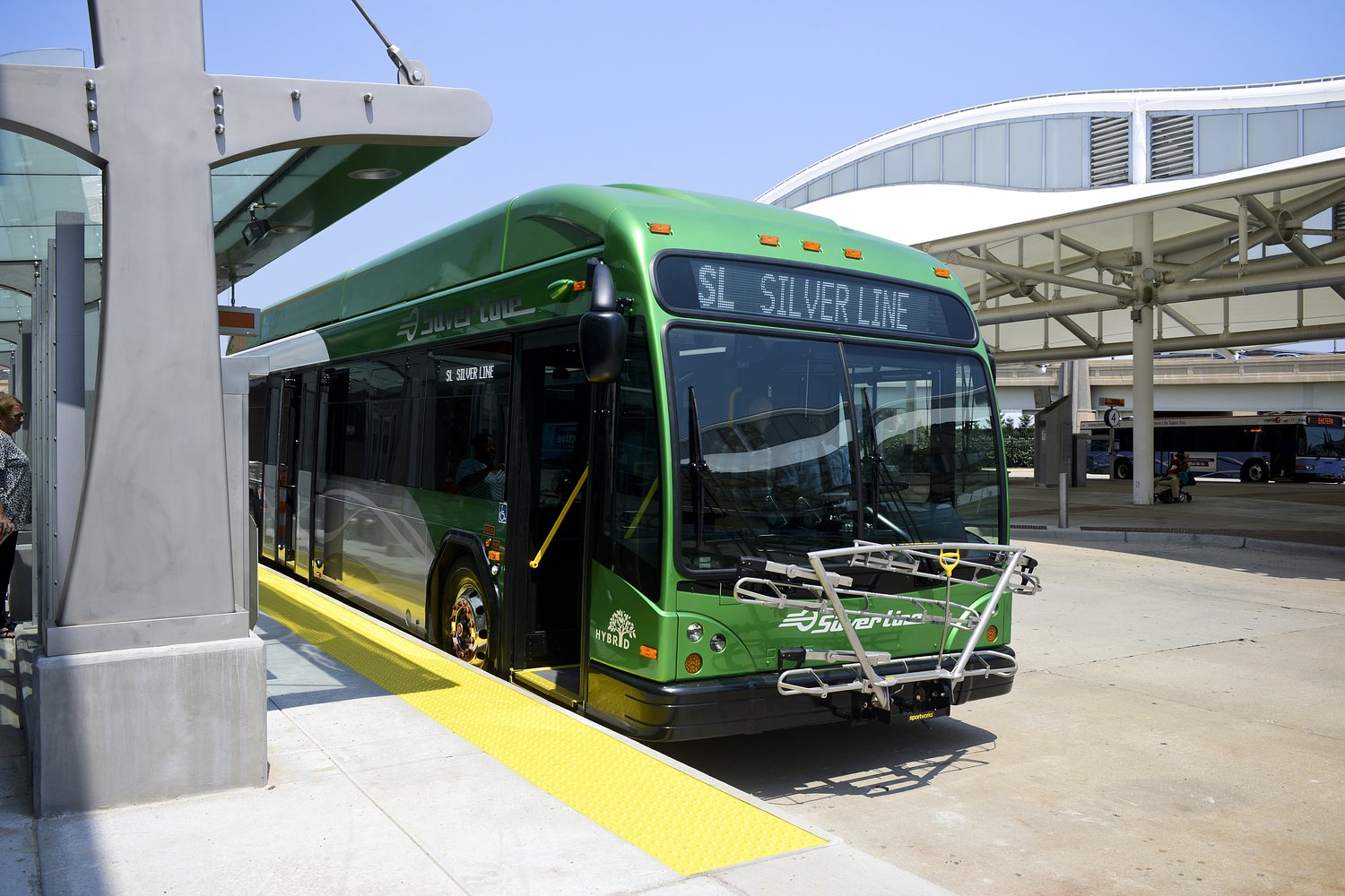 Controversial vote blocks overdose-reversal medication ads from Grand Rapids area buses