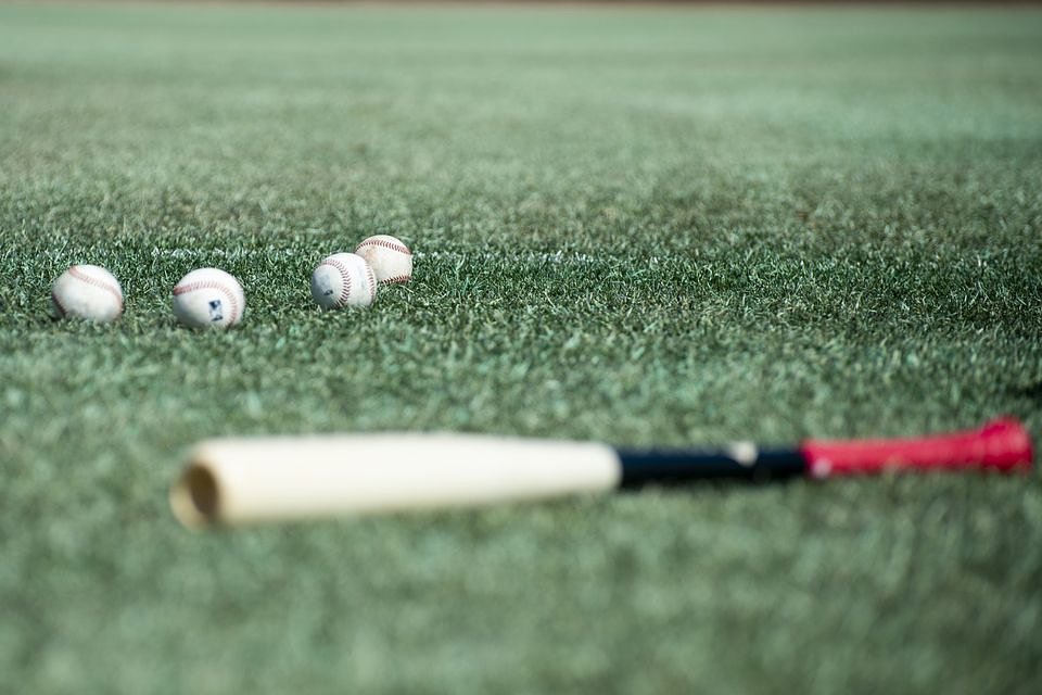 Rochester Adams baseball cruises to first state finals berth in 30 years with 10-4 win over Woodhaven