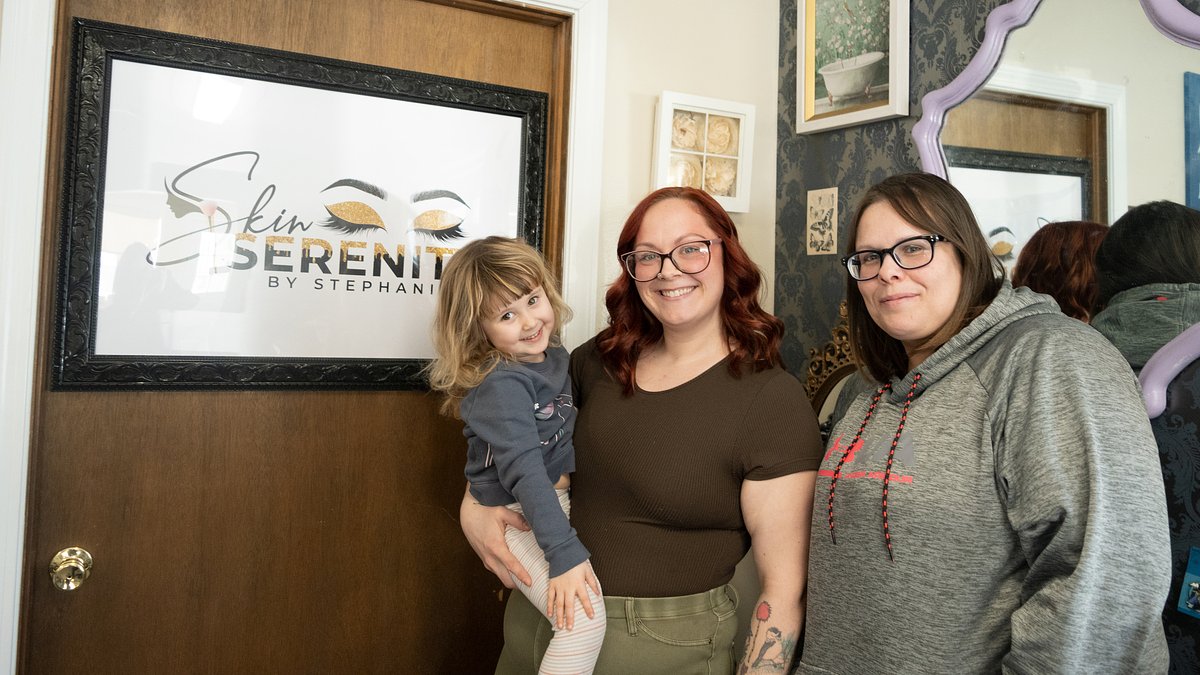 Fort Kent’s combined bookstore and skincare business 1st of its kind in Maine