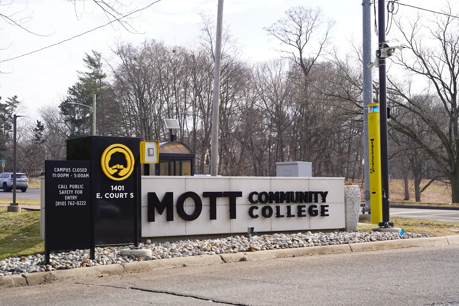 Mott College trustees to meet about complaint that president is ‘proselytizing’
