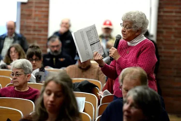 Preview: Bradford voters to decide on police department expansion
