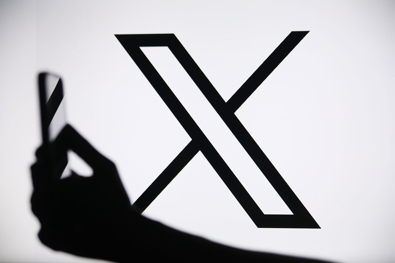Study: Antisemitism ‘thriving in plain sight’ on X