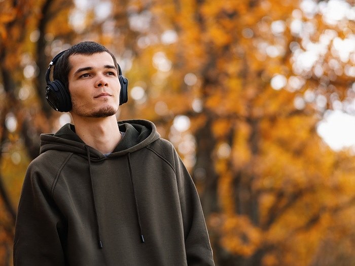 Top 5 hanorace bărbătești ideale pentru toamna aceasta