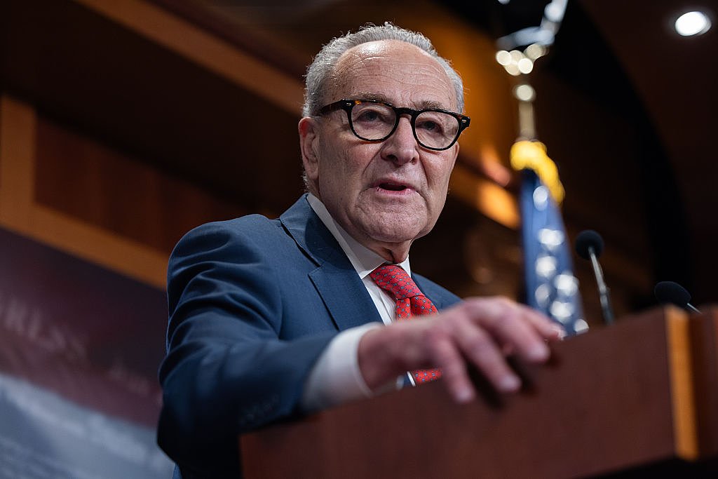 Schumer, Senate Democrats introduce resolution condemning Fuentes, Carlson