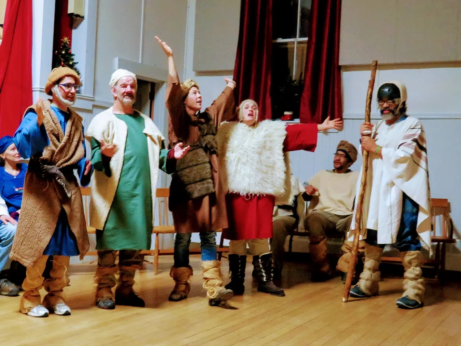 Holiday festivities take center stage in Monadnock region towns