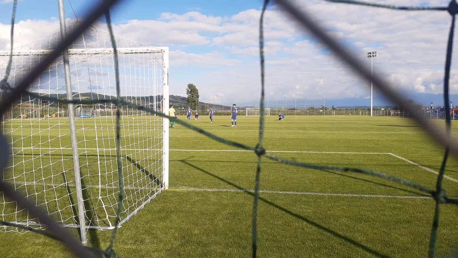 Se amenajează vestiare moderne la cea mai nouă bază sportivă a Sibiului: sunt necesare pentru liga 3