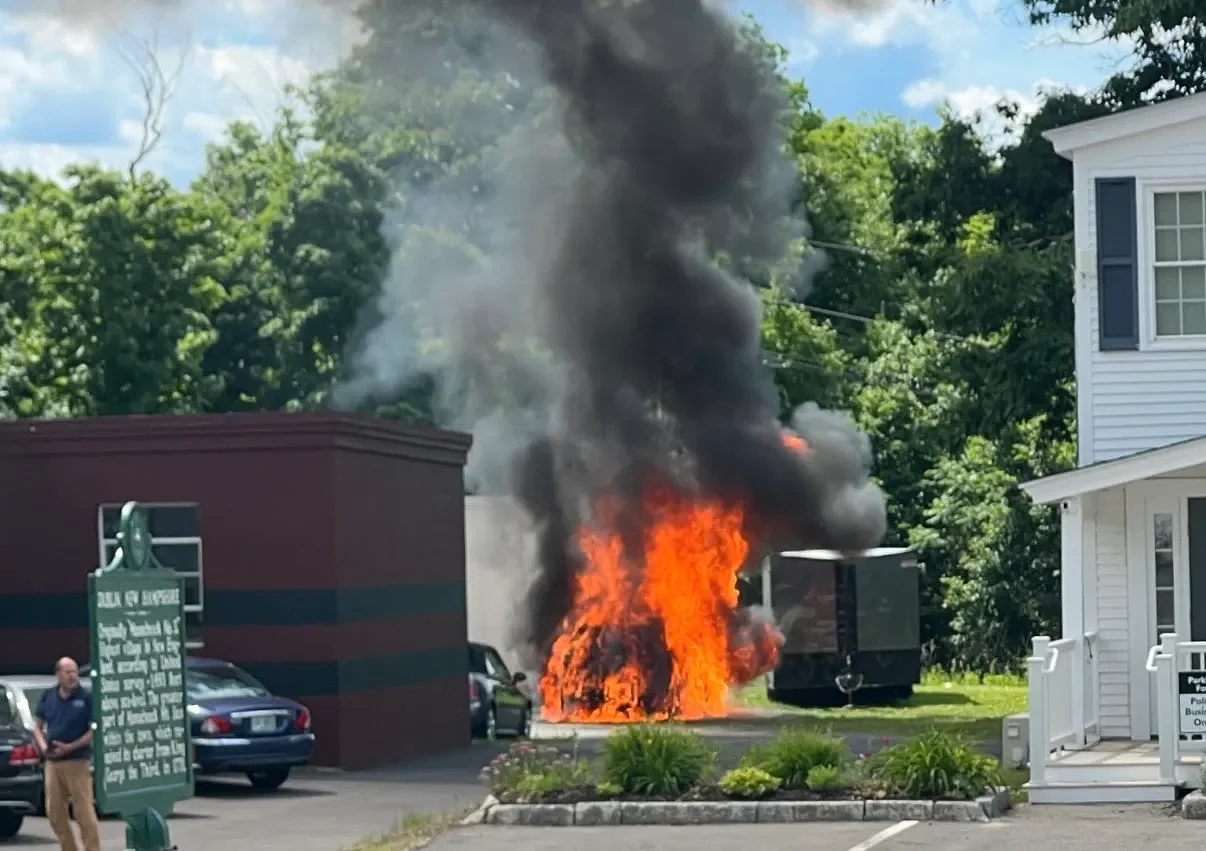 Car fire and explosion at Dublin auto shop quickly contained