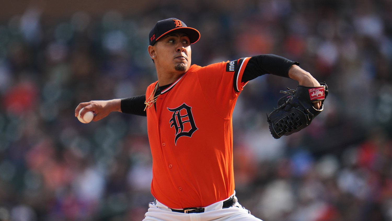 With Venezuela on his cap and in his heart, Keider Montero delivers emotional win