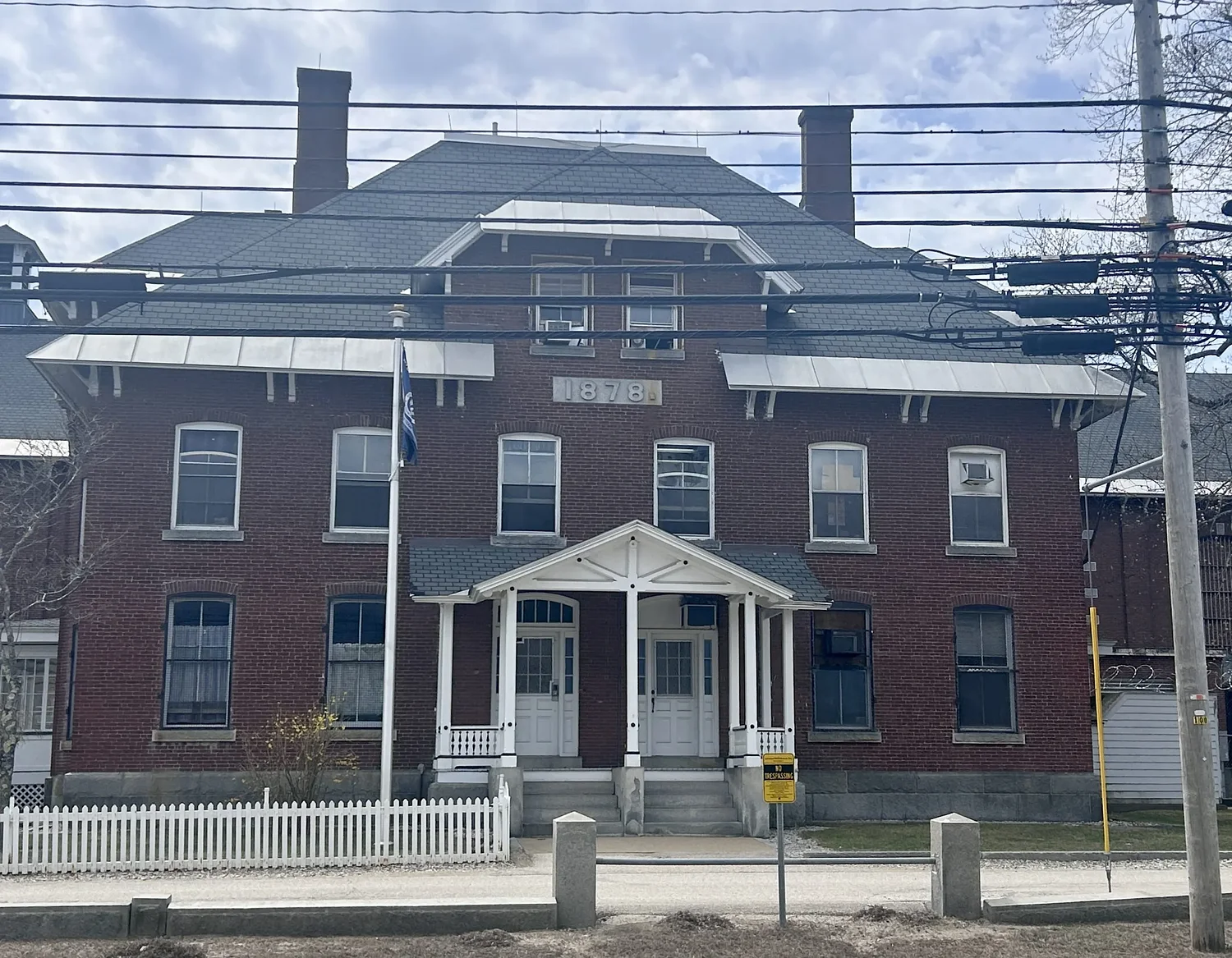 ‘Management failure’ and lack of training led to unauthorized contract, state officials say
