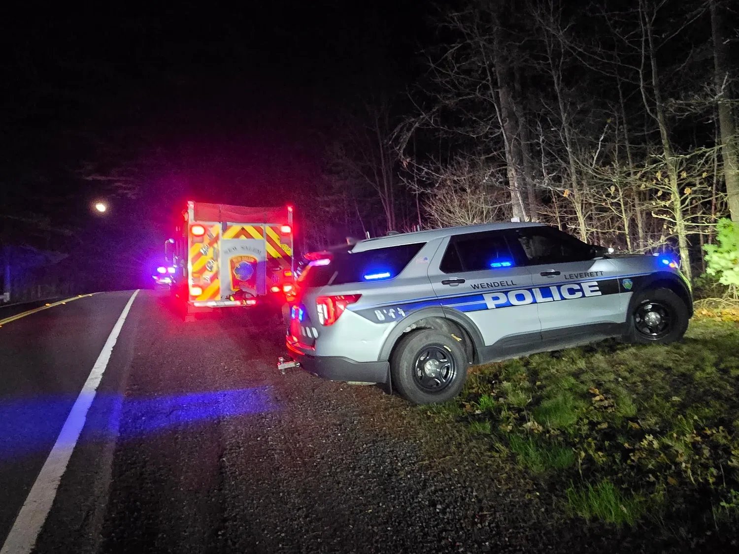 State trooper rescues pilot by Quabbin Reservoir in New Salem after plane crash
