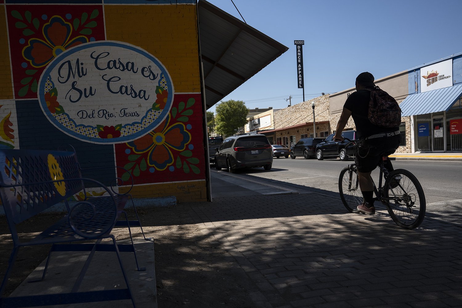Texas takes over voter registration in Val Verde County amid struggles