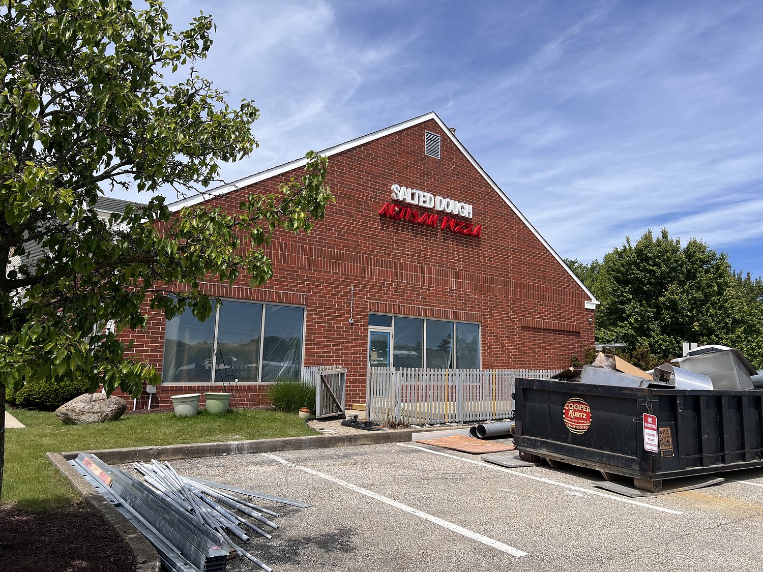 Rewind restaurant to bring 1990s video store nostalgia to Broadview Heights