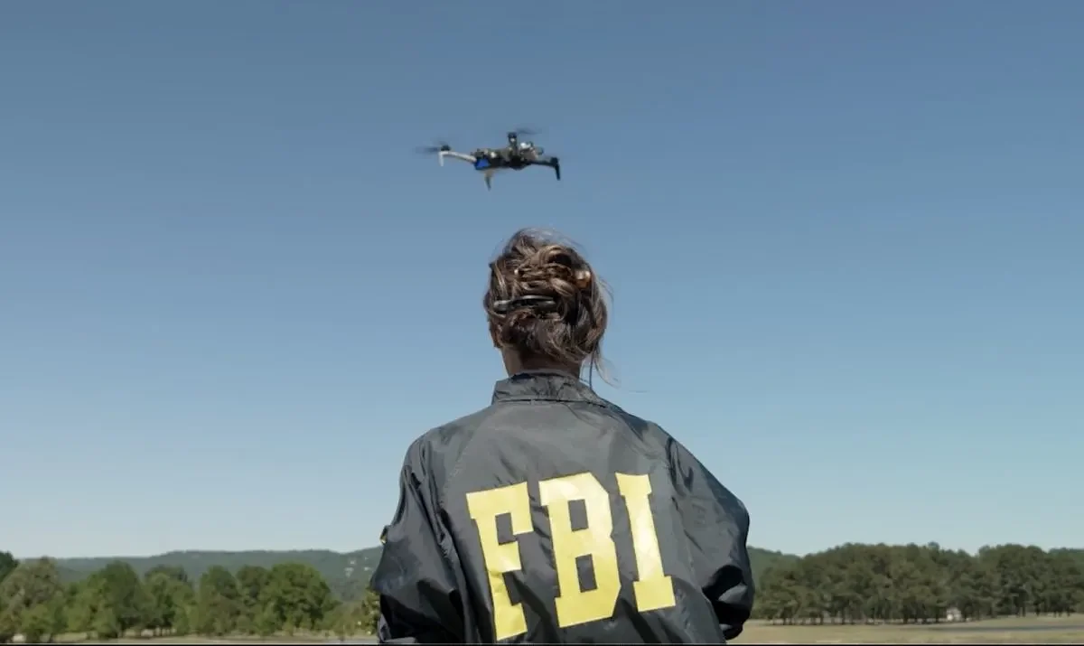 Feds bust ring that allegedly flew drugs, weapons into prisons