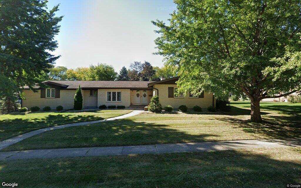 DeKalb: Single-family home goes for $300,000
