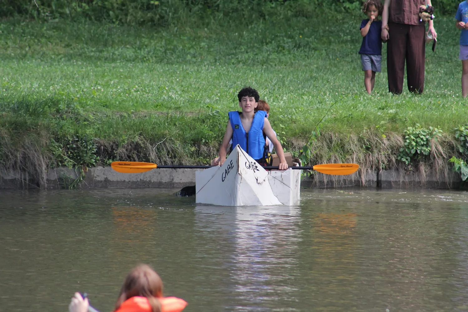 An 'epic' end to the school year: Four Rivers students take cardboard boats across Green River