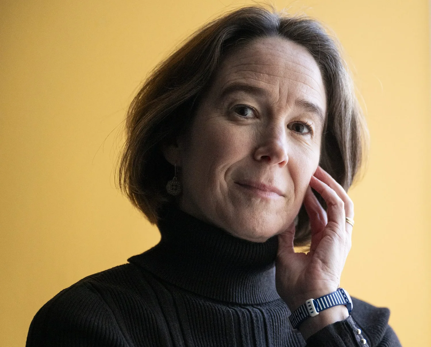 ‘All these little things’: UMass professor’s new album showcases female poets’ works set to music
