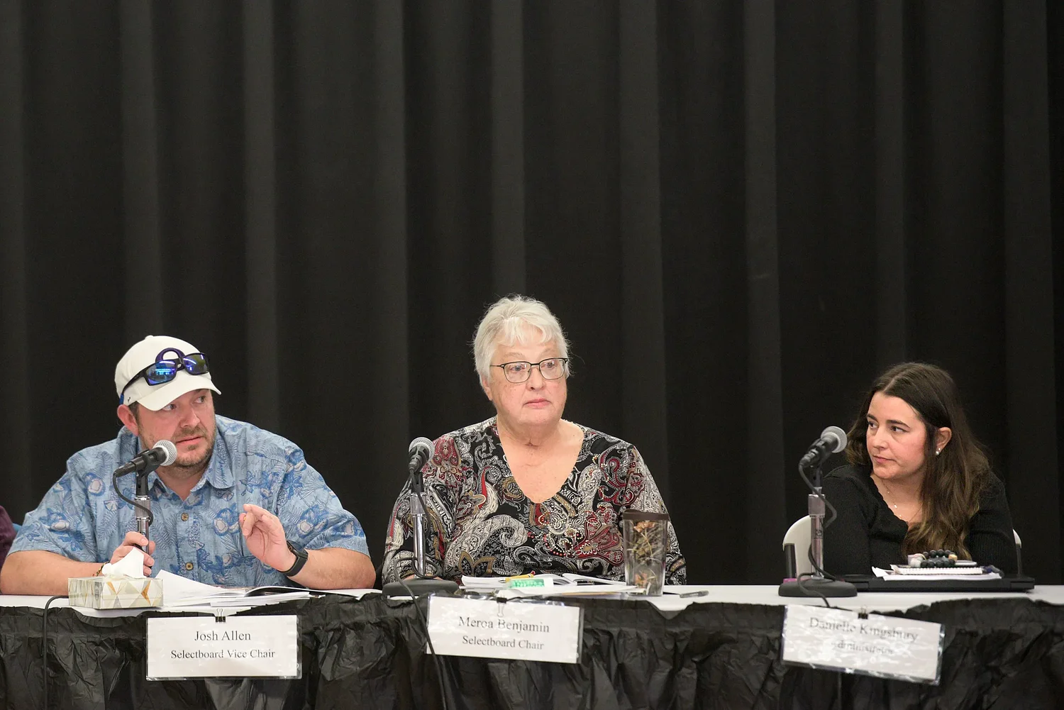 Bradford town administrator resigns