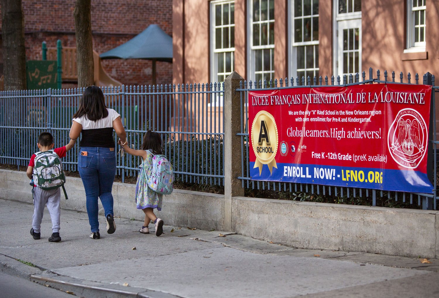 Parents say school administration is to blame for Lycee Francais enrollment dip, budget declines