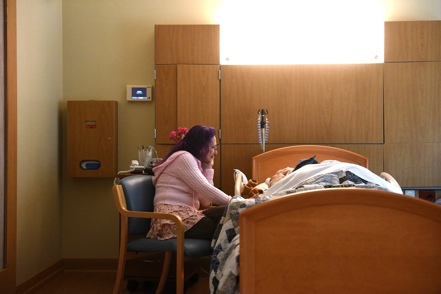 Upper Valley family fights for Medicaid coverage amid Alzheimer's crisis