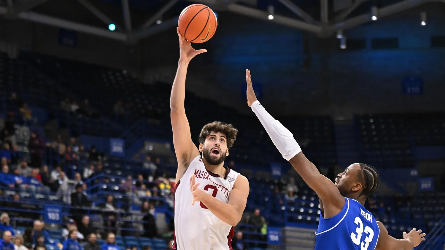UMass men’s basketball to face undefeated No. 24 Miami (OH) in MAC showdown