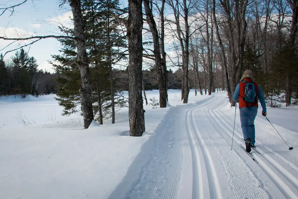 These are some of the best places to ski, snowshoe and skate in Maine