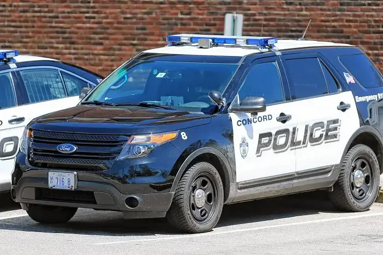 Driver pulls gun on Concord police in traffic stop