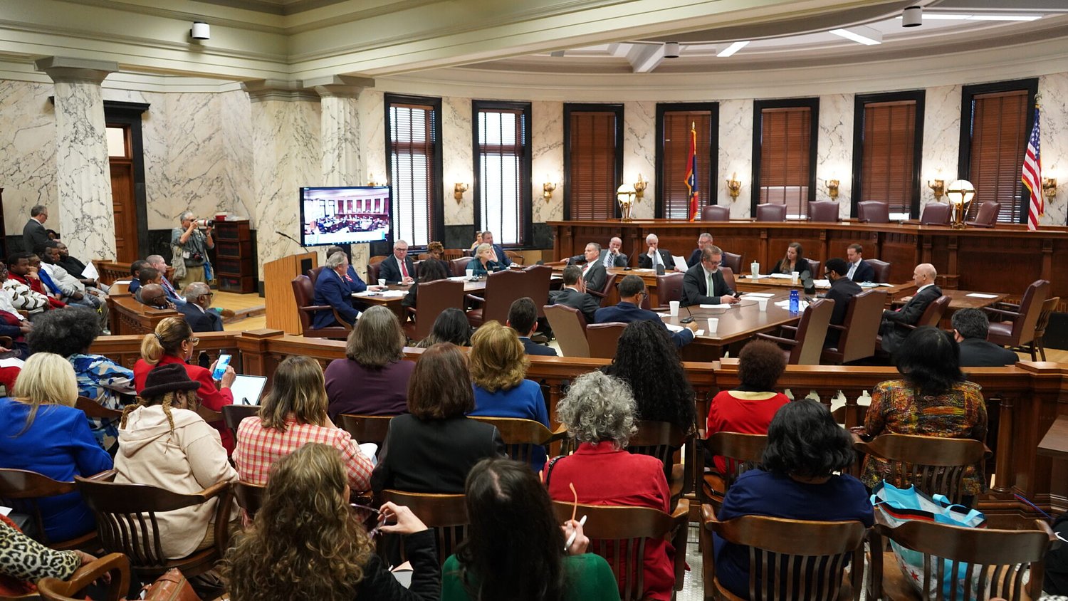 Senate panel passes $2,000 teacher raise, school-choice measure on first day of session