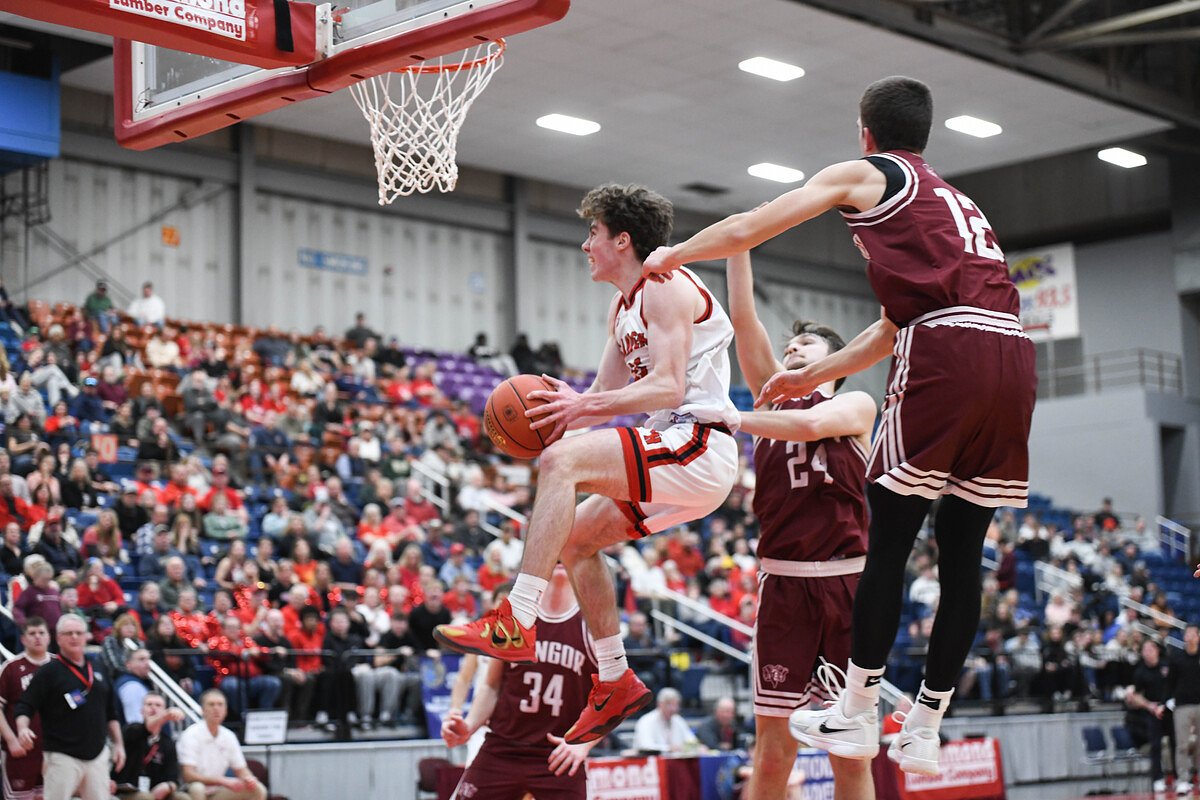 Give the Mr. Maine Basketball award to this ‘prime-time’ player now