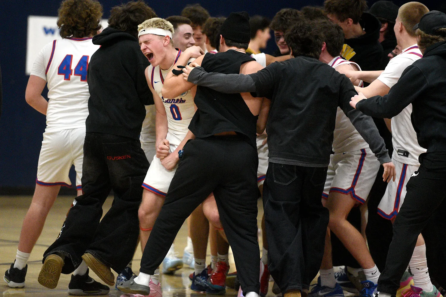 Local Roundup: Hartford wins over Burr & Burton on Senior Night