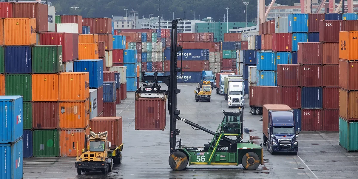 Seattle Invests $1.5 Million to Launch Electric Truck Pilot At Port of Seattle