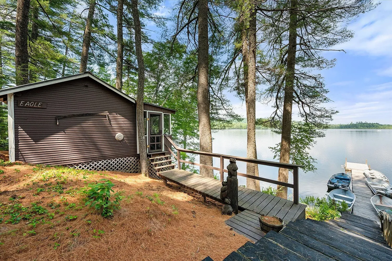 A Penobscot County sporting camp that hosted star athletes is selling for $1M