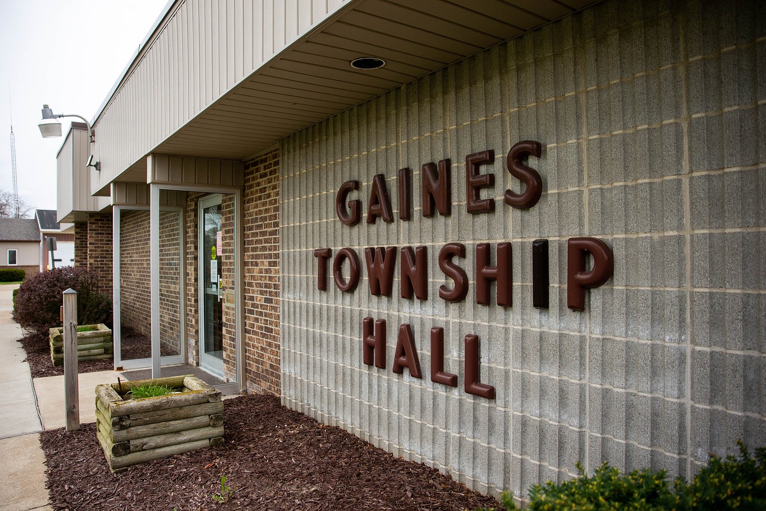 Gaines Township supervisor, treasurer targeted for recall after fire chief controversy