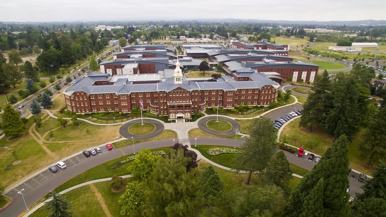 ‘It's broken.’ Safety concerns at Oregon State Hospital raised months prior to death of Lane County man
