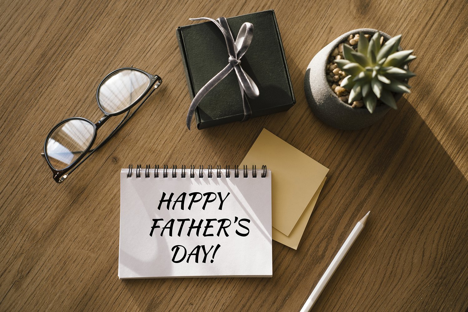Dear Abby: Is it weird to want to send bio dad (who didn’t raise me) a Father’s Day card?